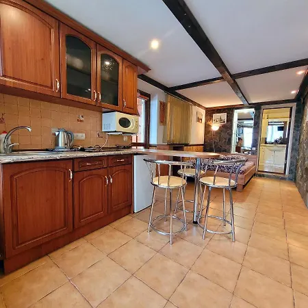 12 місяців-травень 3*