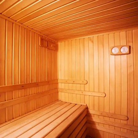 12 місяців-травень Sławsko