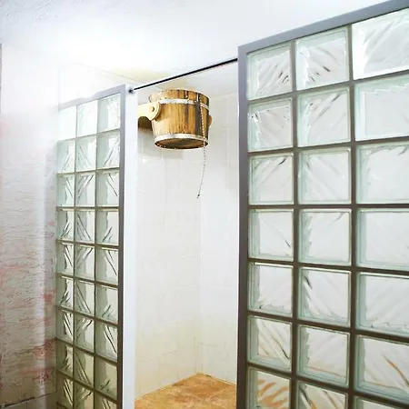 12 місяців-травень, басейн з підігрівом Guest house Slavske