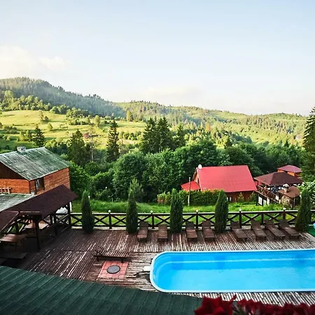 12 місяців-травень, басейн з підігрівом Guest house Slavske