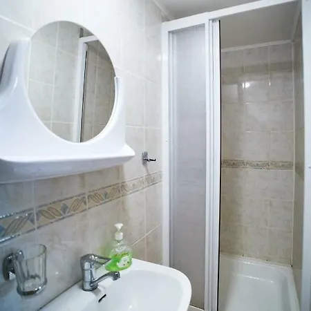 12 місяців-травень, басейн з підігрівом Guest house Slavske